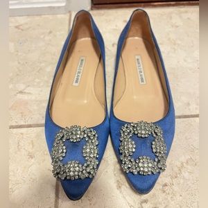 Authentic Monolo Blank satin flat size 6.5